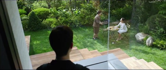 Parasite Bande-annonce (IT)