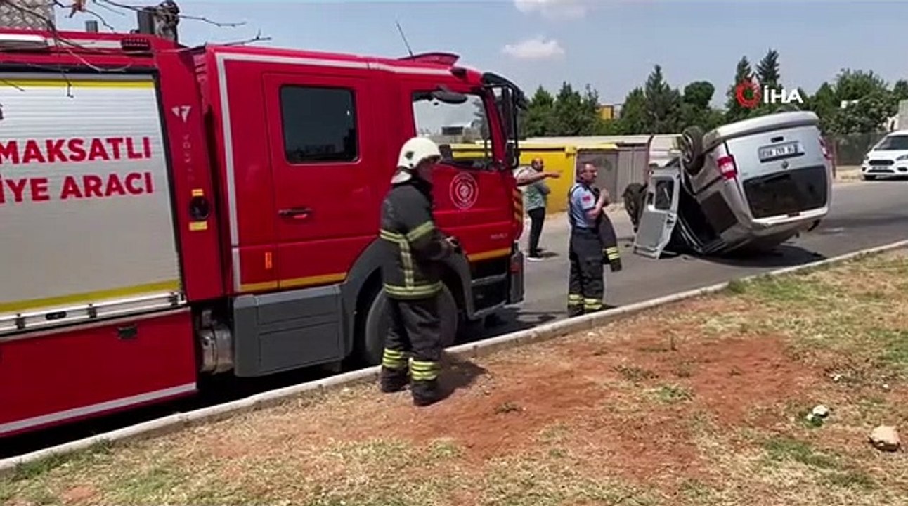 Il a d'abord heurté la médiane, puis la voiture venant en sens inverse ! 1 mort, 7 blessés, 2 grièvement, dans un accident catastrophique