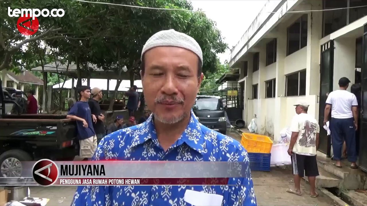Tak Sedikit Warga yang Pilih Sembelih Hewan Kurban di Rumah Potong