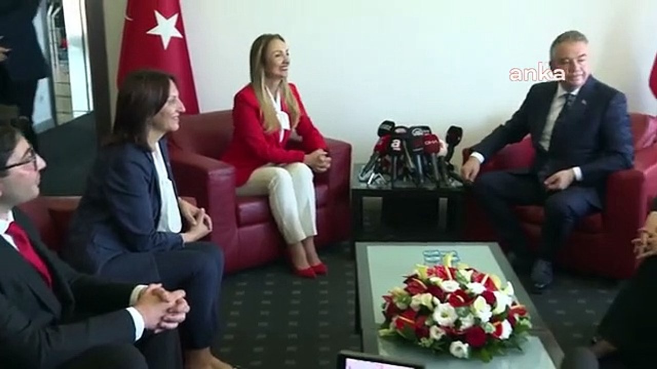 Siyasi Partilerde Bayramlaşma Ziyaretleri... Akp, "Bayram Havasında Seçim" Dedi, CHP Heyeti Başkanı Nazlıaka "Dublaj ve Montaj Videolar Bizzat Sizin...