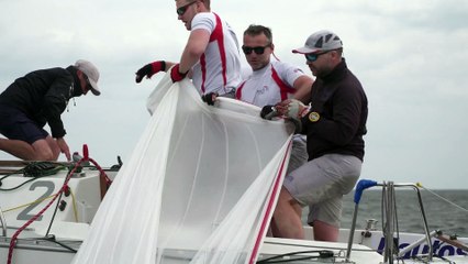Masts Break In Sailboat Race