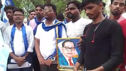 बाराबंकी: चंद्रशेखर आजाद पर हुए हमले का कार्यकर्ताओं ने किया विरोध, जानें लोगों की प्रतिक्रिया