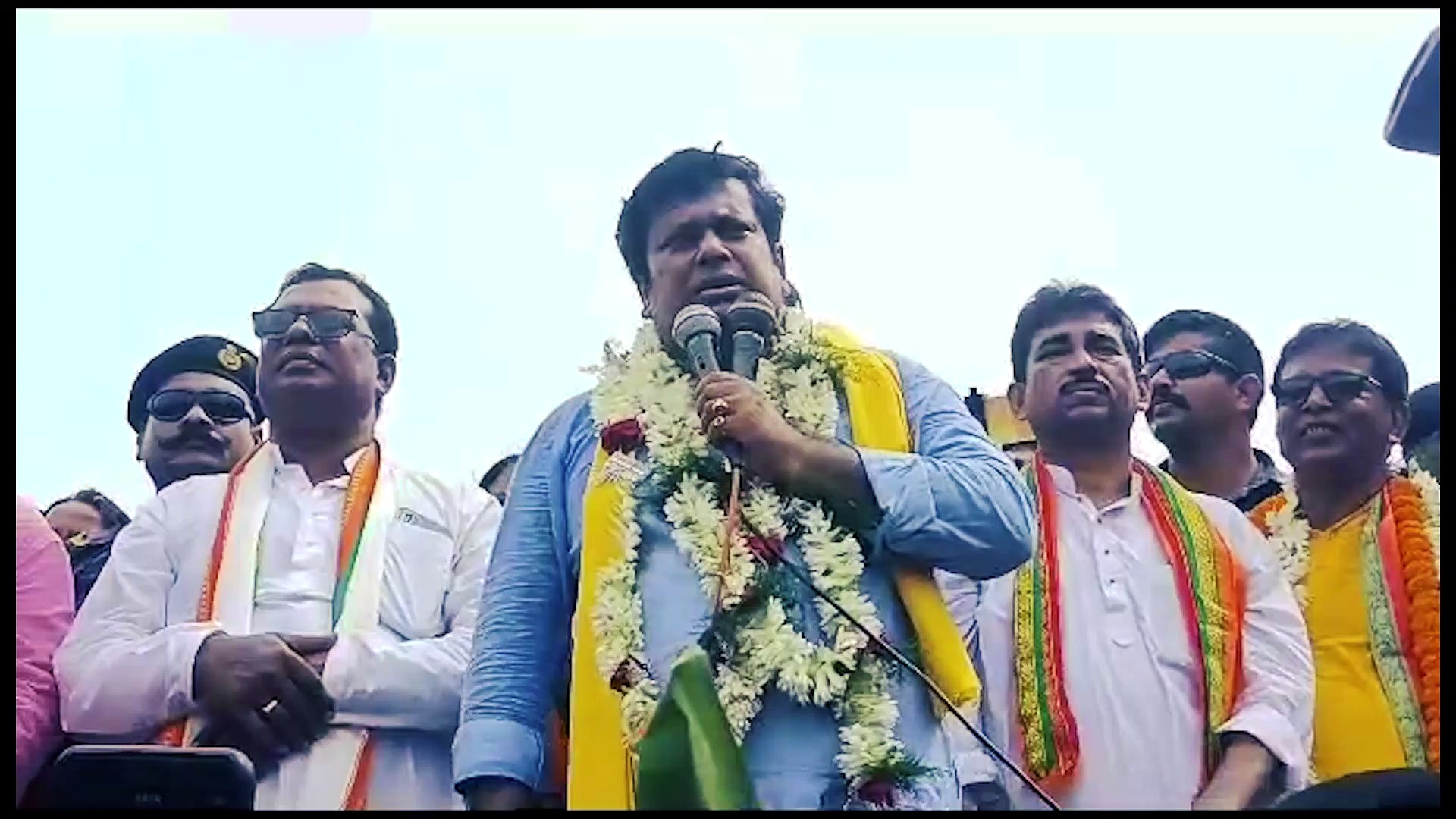 'মার খেয়ে কেস খাওয়ার থেকে কি করা ভালো? জামিনের দায়িত্ব আমার' বিস্ফোরক সুকান্ত