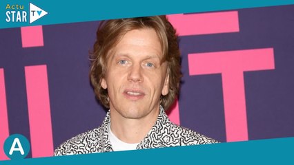 Alex Lutz en couple : cette "nuit de dérive" avec son épouse très discrète, fleuriste et femme de le