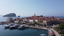 Montenegro: el destino de los millonarios rusos para tomar el sol