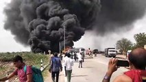 भिड़ंत के बाद ट्रेलर-टैंकर में आग, दोनों चालक जिंदा जले
