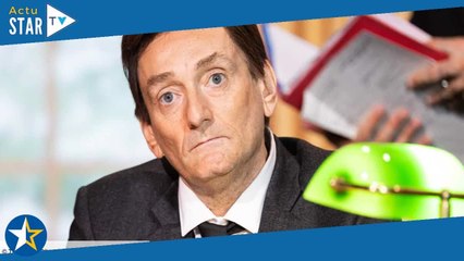 Pierre Palmade en liberté mais très entouré : ces deux gardes du corps qui le suivent partout