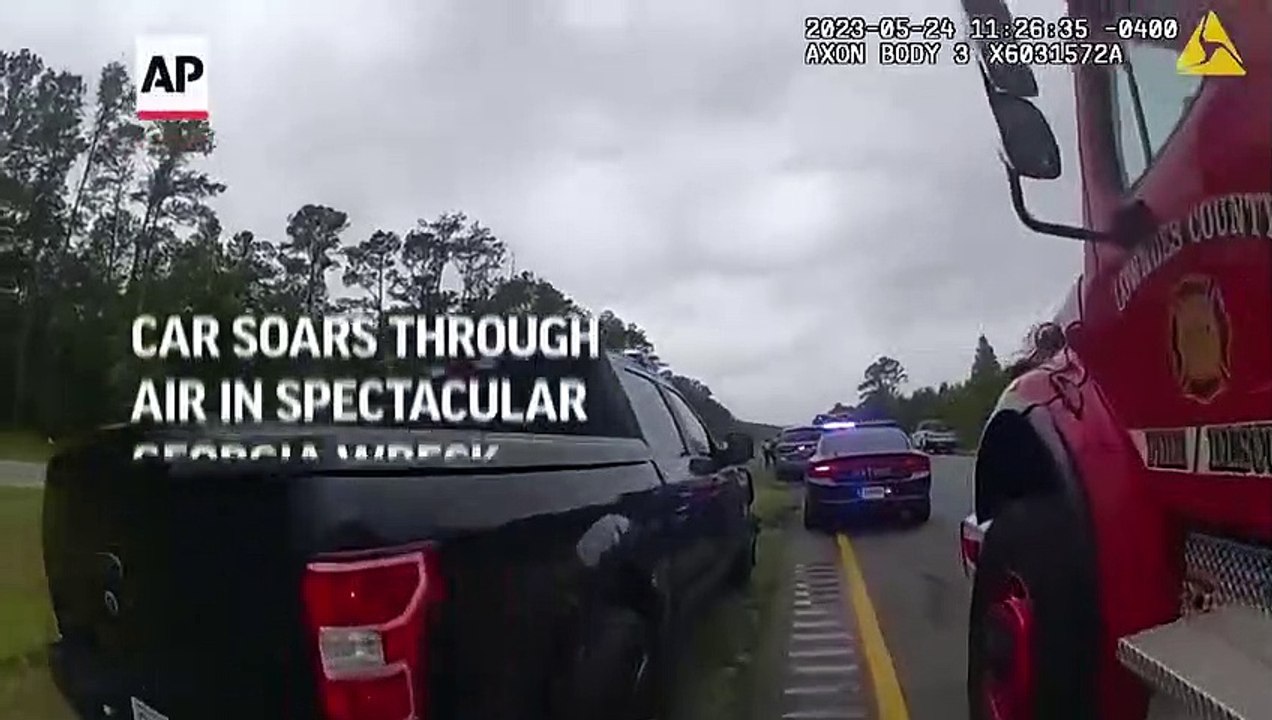 Car sent flying over tow truck in Georgia