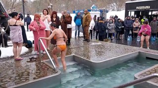 ICE HOLE BATHING #   COLD WATER   SWIMMING WINTER   EPIPHANY BAPTISM 2023 (2)