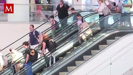 Impactante accidente en Tailandia: mujer queda atrapada en una rampa eléctrica