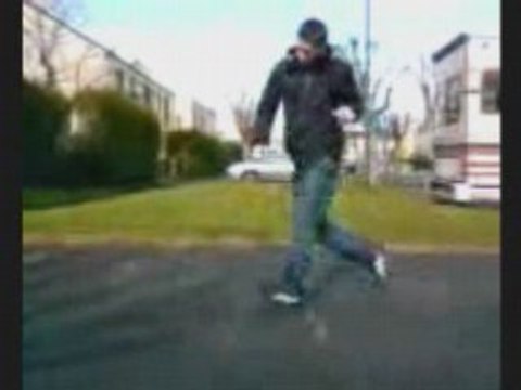 C-Walk Homie : Lil Killa, BL4D3 and Spark (Nigga Wassup' ?)