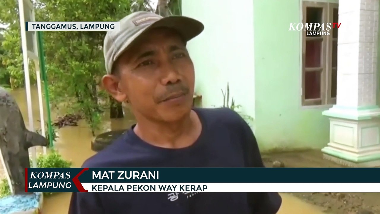 Banjir dan Material Longsor Terjang Permukiman Warga