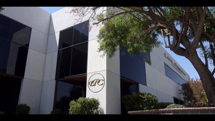 Twisted House Sitter 2 Trailer