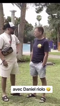En vacances ensemble, Daniel Riolo et Mohamed Henni se payent le PSG