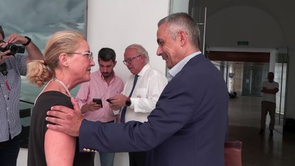 El PP sella un gobierno en Extremadura con Vox