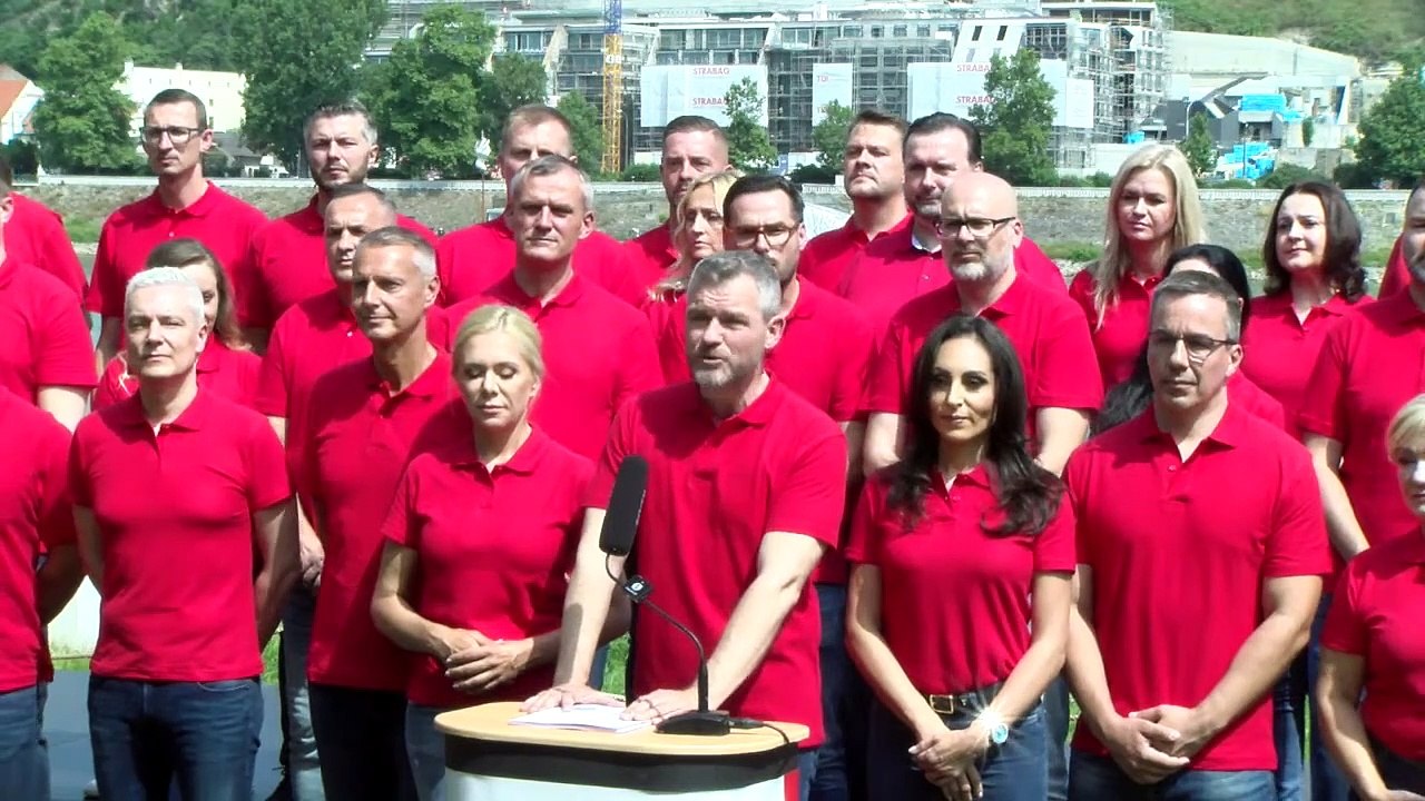 ZÁZNAM: Hlas-SD povedie do volieb Pellegrini, nasledovať budú Saková a Raši