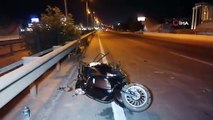 Otomobilin aynasına çarpıp devrilen motosiklete arkadan gelen araç çarptı: 1'i ağır 2 yaralı