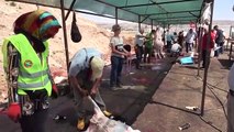 Elazığ'da vatandaşlar bayramın üçüncü gününde de kurban kesimlerine devam etti