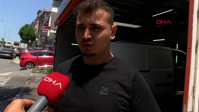 Yerinden çıkan rögar kapağı arabayı pert etti