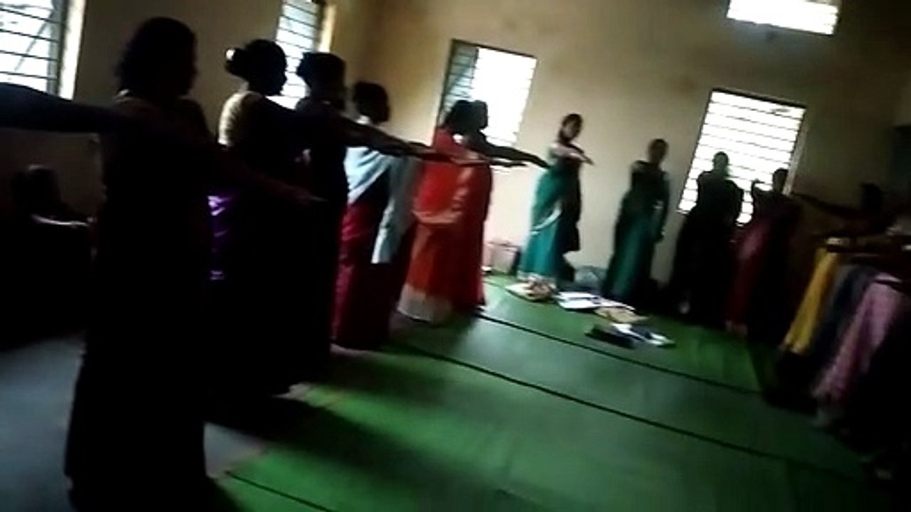 मताधिकार का उपयोग करने की ली शपथ
