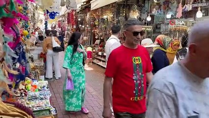 Amasra'da plajlar ve tarihi mekanlarda insan seli yaşandı