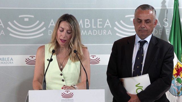 Guardiola defiende su pacto con Vox: Antepone el interés de Extremadura a su palabra