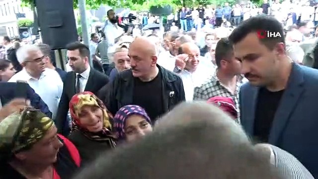 Ulaştırma ve Altyapı Bakanı Abdulkadir Uraloğlu hemşerileriyle bayramlaştı