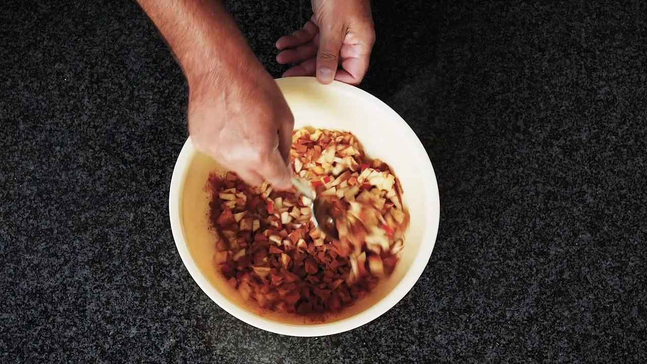 Apple bread
