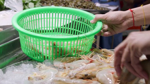 A Bangkok, des jeunes chefs étoilés mènent la révolution des palais