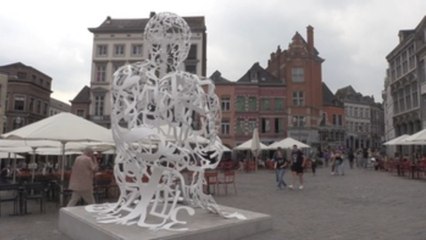 Plensa: "El museo se ha convertido en un búnker de protección más que en un lugar abierto"