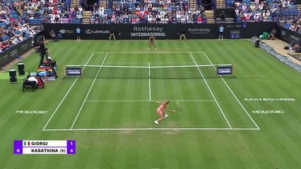 Eastbourne - Kasatkina élimine Giorgi et file en finale
