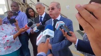 Acusan a fiscal de poner drogas en mercancías trajo al país empresario estadounidense 