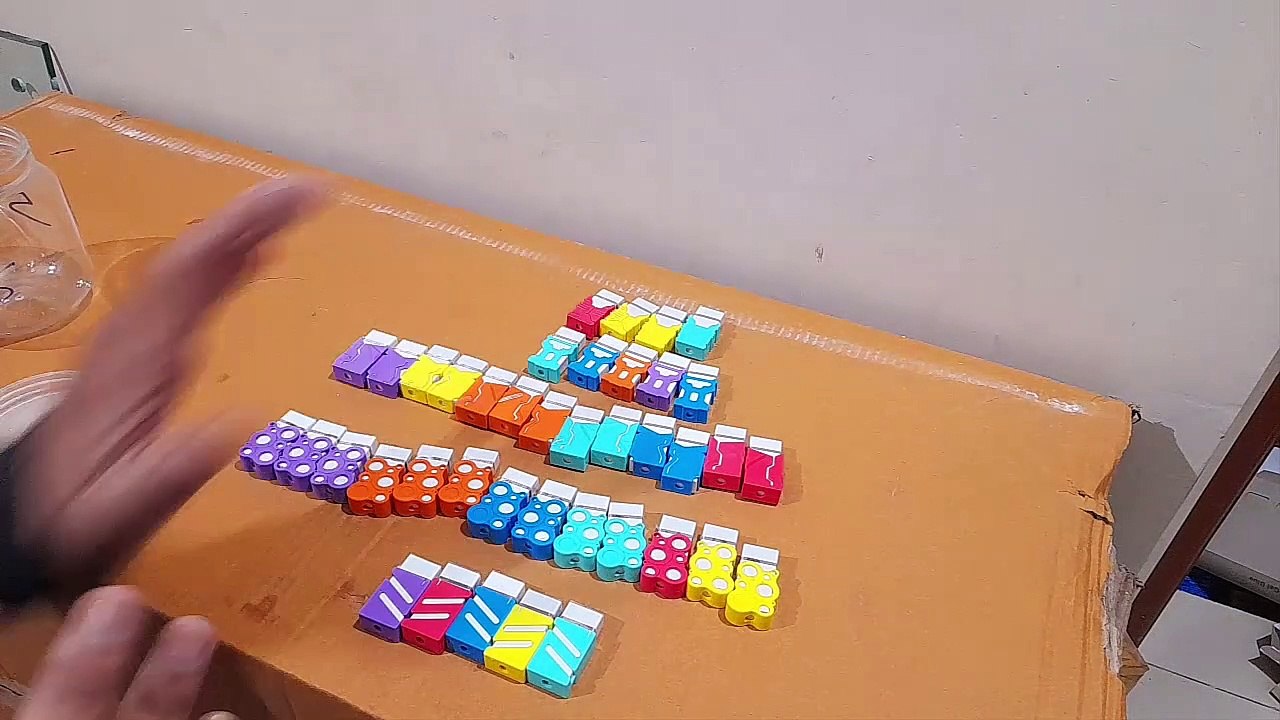 Unboxing and Review of DOMS ERASMA Non dust color long eraser for return gift