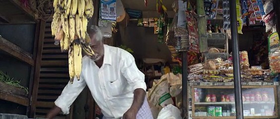 Ela Veezha Poonchira 2022 Malayalam HDRip Full Movie