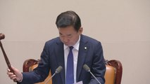野, '후쿠시마 오염수 철회 결의안' 본회의 단독 처리 / YTN