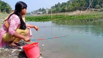 Beautiful Fishing Video_Girl Hunting Fish By Hook_Traditional Hook Fishing In Village River