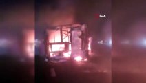 Umgestürzter Bus fing in Indien Feuer: 25 Tote, 8 Verletzte