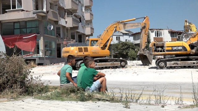 تركيا.. غياب مظاهر الاحتفال بعيد الأضحى في ولايات ضربها الزلزال