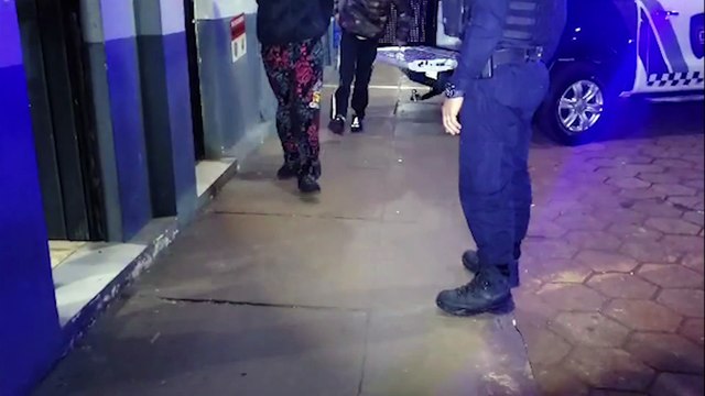 Adolescentes são apreendidos suspeitos de arrombarem banca de doces no Terminal Leste