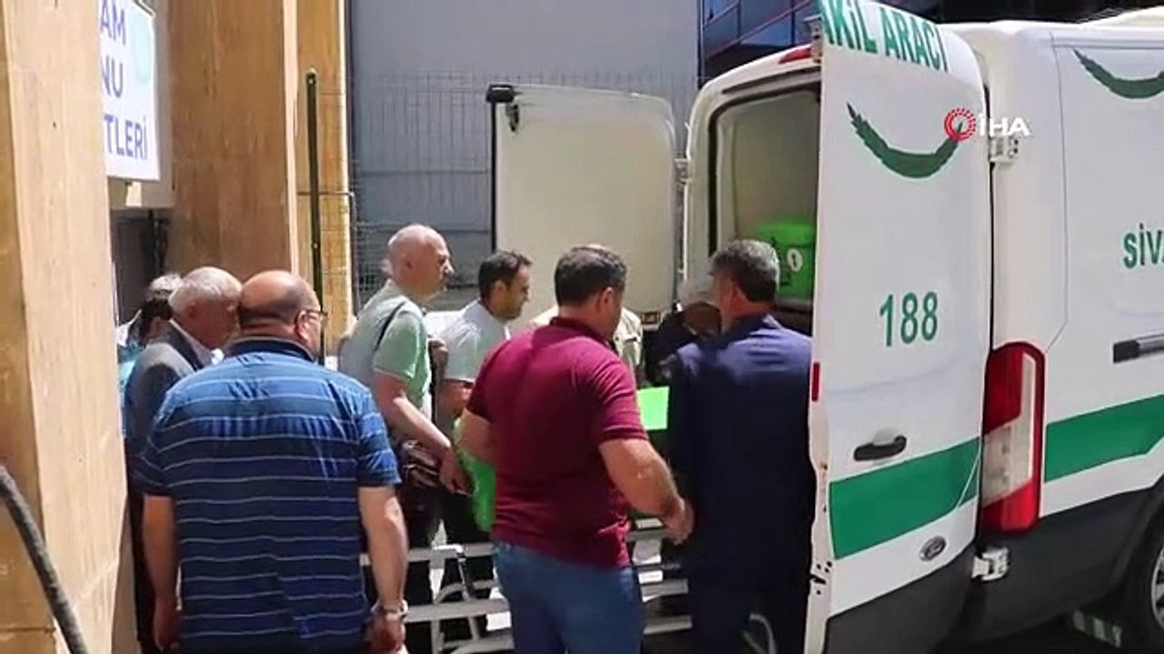 Ein Paar kam bei einem Verkehrsunfall in Yozgat ums Leben