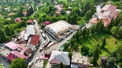 Vahap Seçer a ouvert le parking et le marché à plusieurs étages de Çamlıyayla