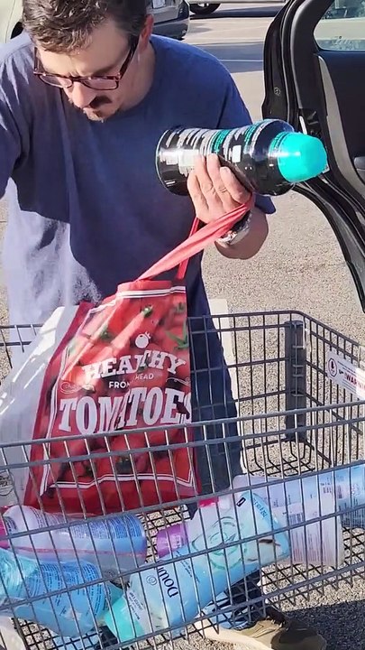 Grocery Store Employee Foils Alleged Thieves' G...