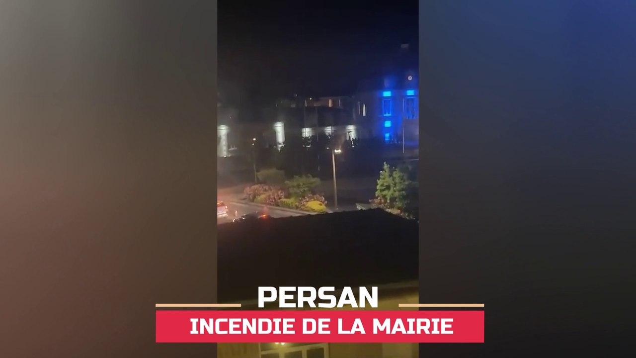 Emeutes Persan Incendie de la mairie