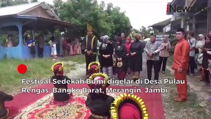 Warga Pulau Rengas Jambi Gelar Prosesi Sedekah Bumi Biduk Amo, Begini Keseruannya
