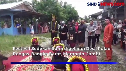 Mengintip Prosesi Sedekah Bumi Biduk Amo oleh Warga Pulau Rengas Jambi