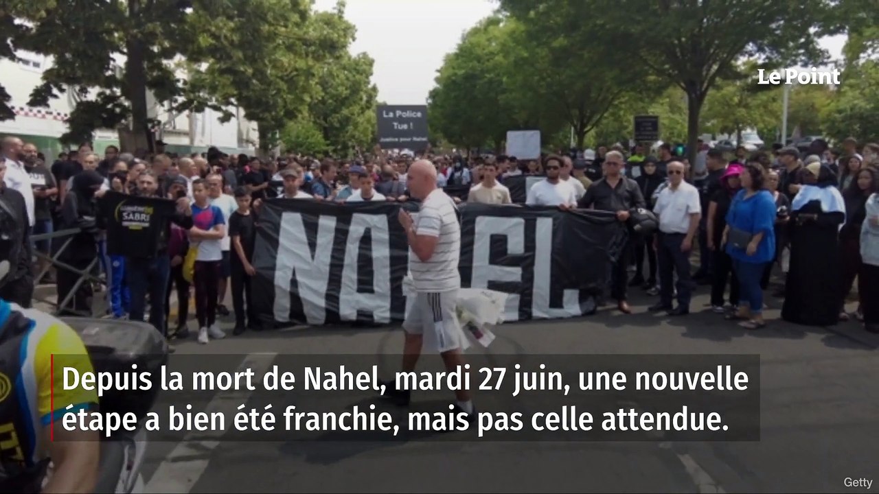 Émeutes après la mort de Nahel : le jeu dangereux des Insoumis