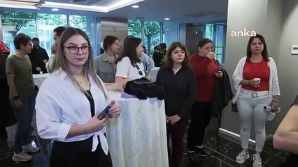 Exposition de photos des victimes du tremblement de terre inaugurée à Ankara