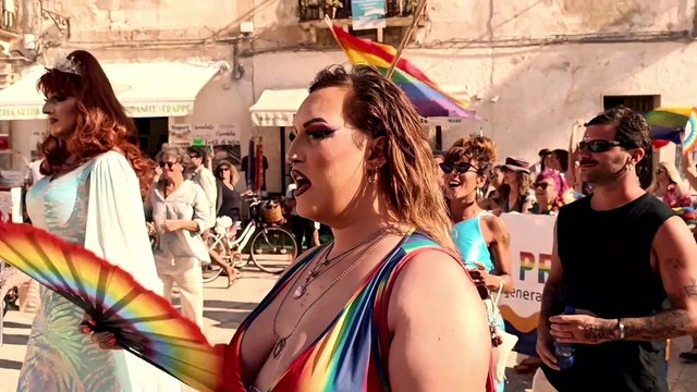 Egadi Pride, a Favignana il corteo per l'uguaglianza dei diritti