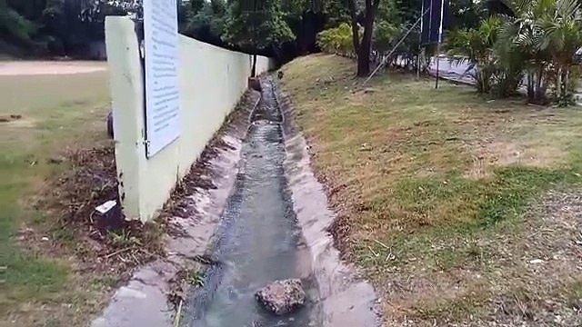 Residentes del Carmen Renata III claman por solución del sistema cloacal