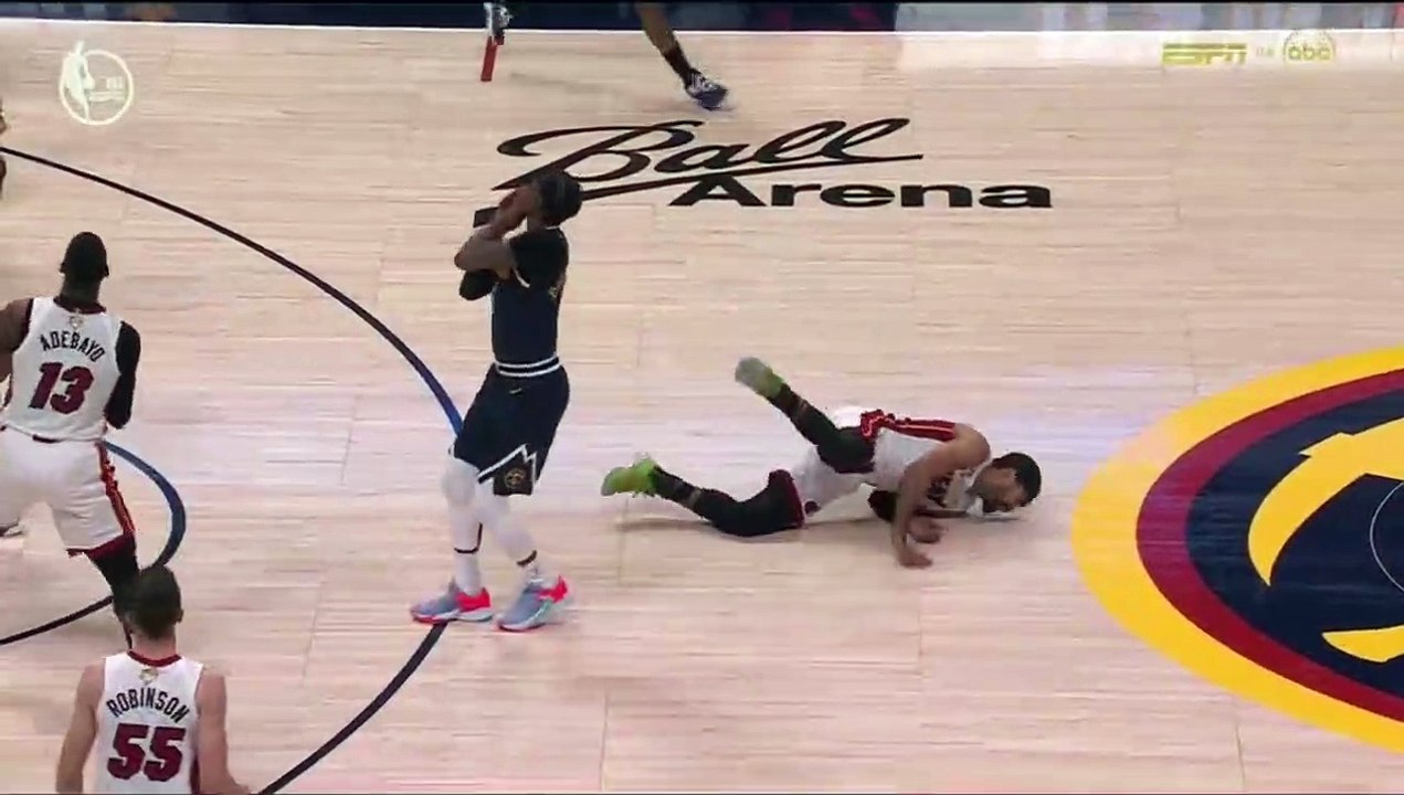 Gabe Vincent with the Marcus Smart tribute